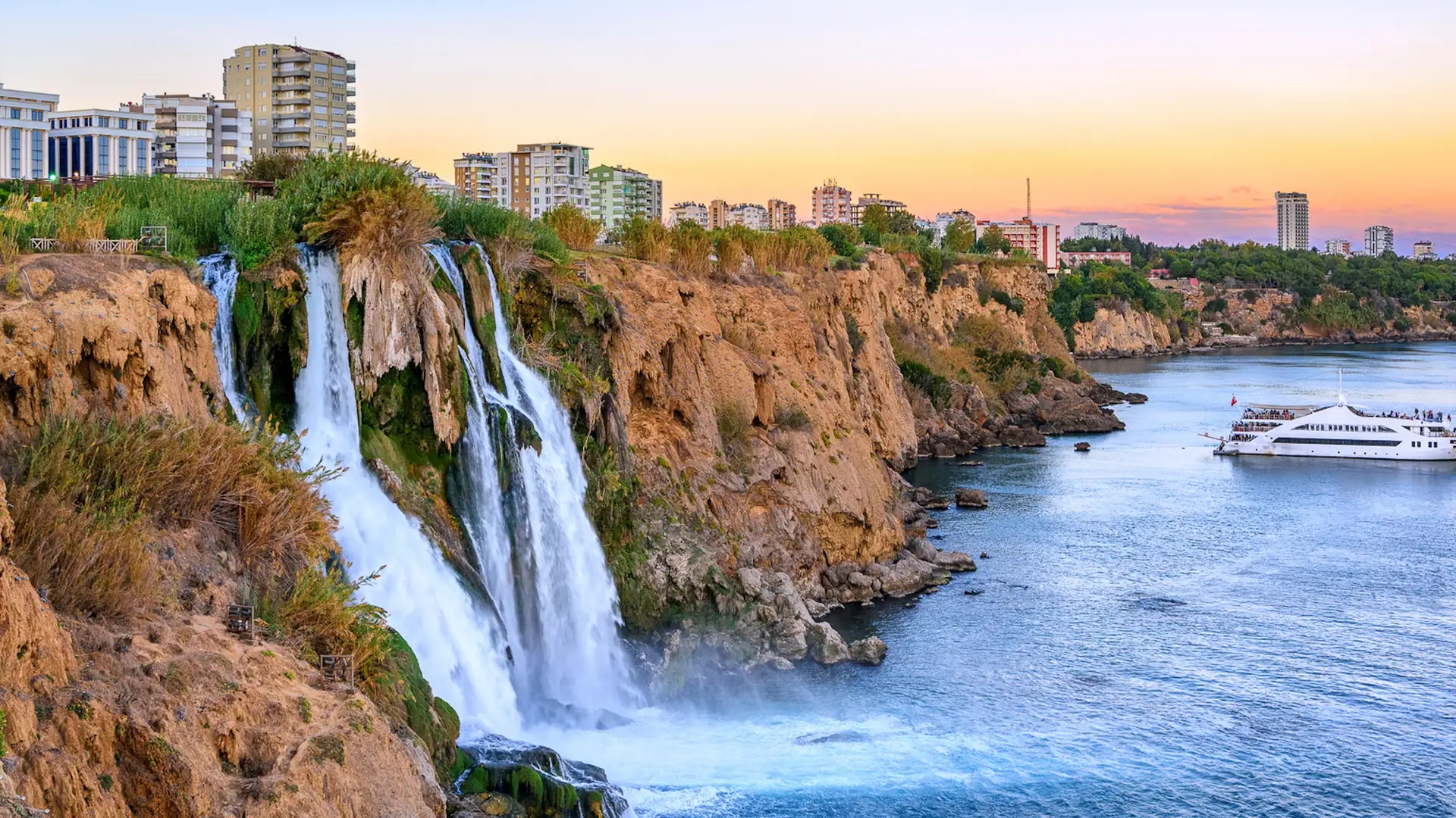 تور آنتالیا